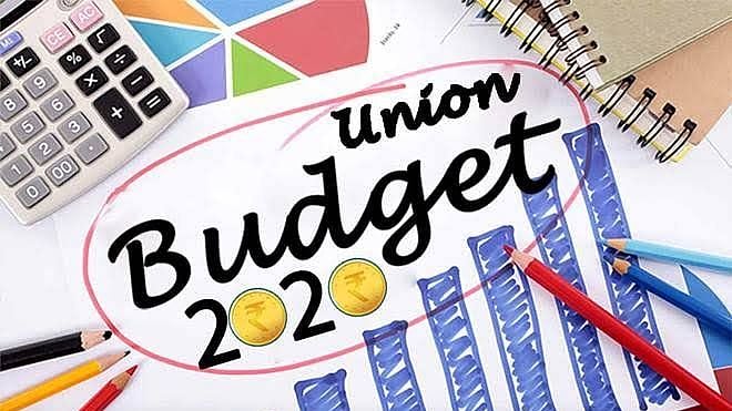 பட்ஜெட் தாக்கலாகும்போதே சரிந்த பங்குச்சந்தை : மீள்வது சாத்தியமா? - நிபுணர்கள் சொல்லும் காரணம்!