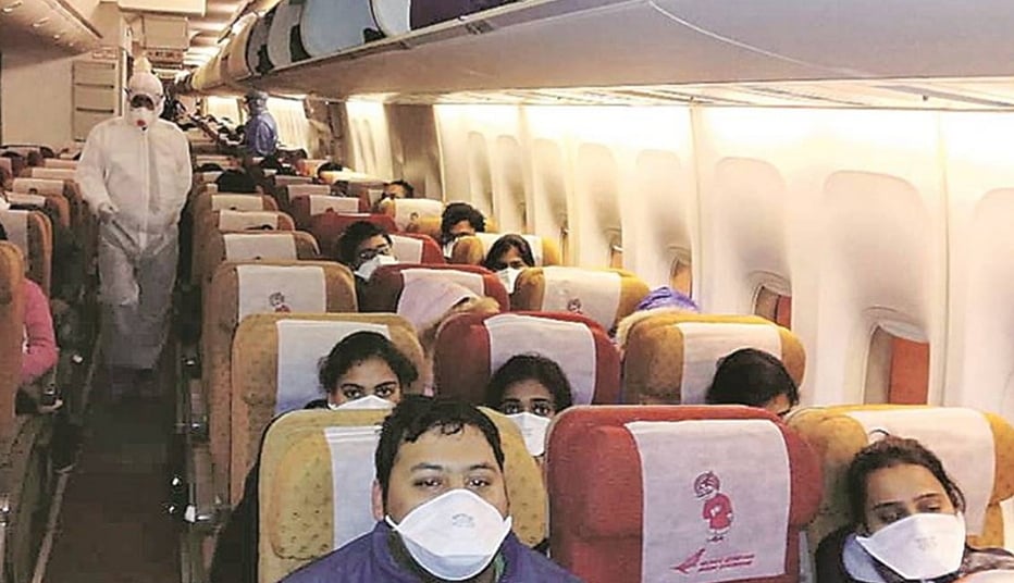கொரோனா வைரஸ் அச்சுறுத்தல் : சீனாவில் இருந்து தாயகம் திரும்பிய 324 இந்தியர்களில் 53 பேர் தமிழர்கள்!
