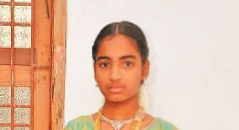 “தான்தோன்றித்தனமாகவும், மனிதாபிமானமற்ற முறையிலும் நடந்து கொள்ளும் கல்வித்துறை அமைச்சர்” : கனிமொழி சாடல்!