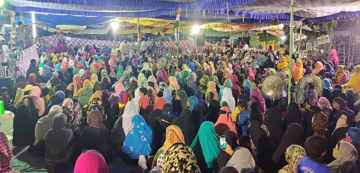 பேரவையை முற்றுகையிடும் இஸ்லாமியர்கள் : போராட்டத்தை தடுக்க 10,000 போலிஸ் குவிப்பு - சென்னையில் பரபரப்பு!