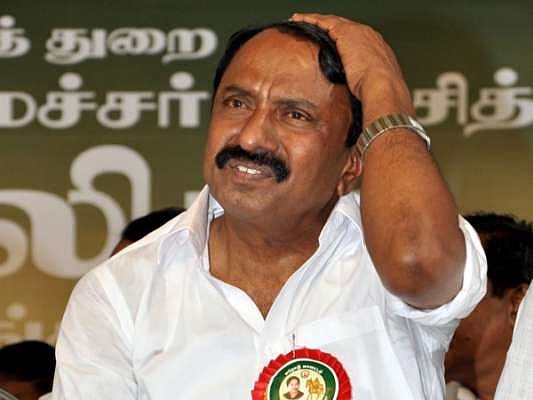 "மாணவர்கள் இடைநிற்றல் அதிகரிப்பு : அபாயகரமான சூழலைத் தவிர்க்க தீவிர நடவடிக்கை வேண்டும்” : மு.க.ஸ்டாலின்