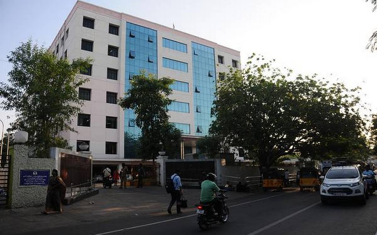 TNPSC முறைகேடு: பொய் வழக்கு என கோர்ட்டில் அழுத இடைத்தரகர் ஜெயகுமார்- 7 நாள் போலிஸ் காவலில் வைக்க உத்தரவு!