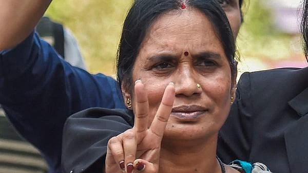 தூக்குத் தண்டனை நிறைவேற்றம் : நாட்டையே உலுக்கிய ‘நிர்பயா வழக்கு’ கடந்து வந்த பாதை!