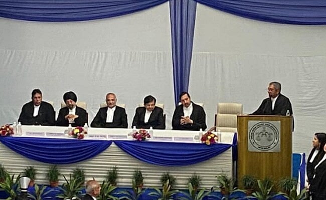 “யாருக்காக இவ்வளவு கூட்டம் தெரியுமா?” - ‘சத்தியம்’ போலான தீர்ப்புகள் உருவாக்கும் சாத்தியம் இதுதான்!