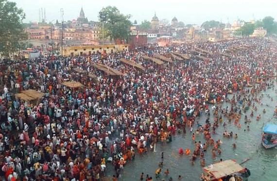 “கொரோனா பற்றி கவலை இல்லை; ராமர் பார்த்துக்கொள்வார்”: லட்சம் பேர் கூடும் ராம்நவமி விழா நடத்தும் யோகி அரசு!