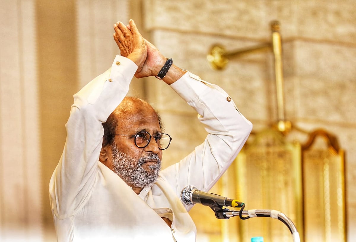 “புரட்சி ரெடி” என்றதும்தான் அரசியலுக்கு வருவாராம் - ரஜினி குறித்து சுப.வீரபாண்டியன் விமர்சனம்!