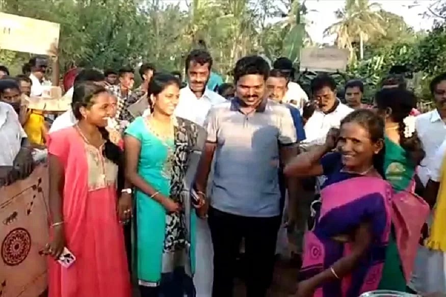 “கட்டினா டாக்டர் பொண்ணுதான்; இந்த வரதட்சணை வேணும்”-IAS அதிகாரியின் விருப்பத்தால் வியப்பில் ஆழ்ந்த மக்கள்!