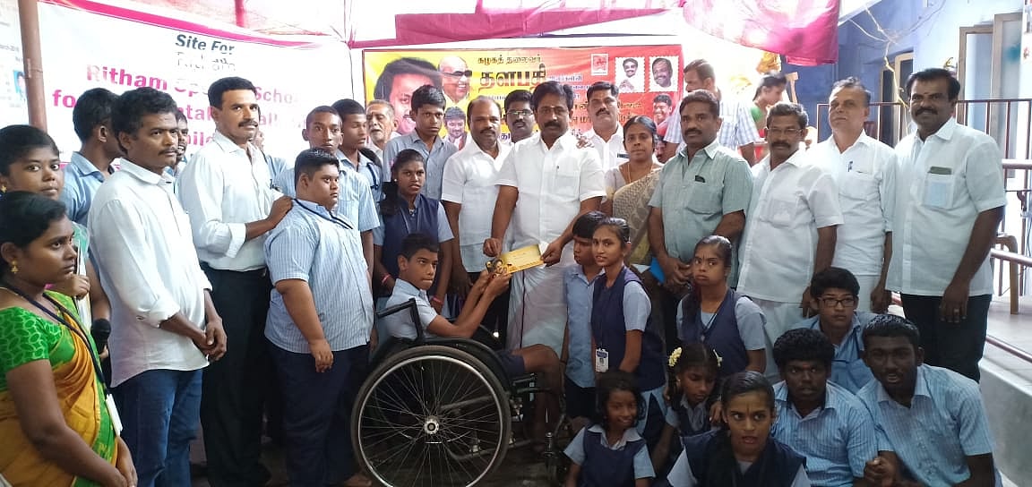 தொகுதி மக்களின் நலனுக்காக மாத சம்பளத்தை அளிக்கும் தி.மு.க. MLA; வாழ்த்து மழை பொழியும் ராஜபாளையம் மக்கள்!