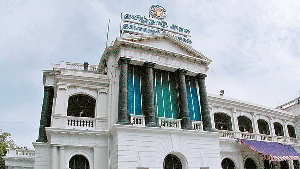 “பகுத்தறிவுக் கொள்கையை இறுதி மூச்சுவரை சிதறாமல் கடைபிடித்தவர்”- சட்டப்பேரவையில் பேராசிரியருக்கு புகழாரம்!