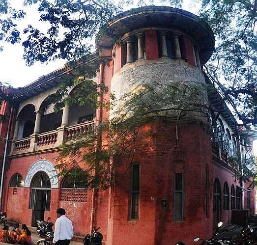 “ரஜினிகாந்த் மீதான புகாரில் இதுவரை எடுக்கப்பட்ட நடவடிக்கைகள் என்ன?” - நீதிமன்றம் கேள்வி!