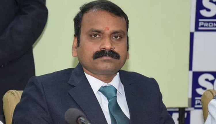 யார் இந்த எல்.முருகன்? - தாழ்த்தப்பட்டோருக்கு எதிரான தீண்டாமைக் கொடுமையை ஆதரித்தவர் புதிய பா.ஜ.க தலைவர்?