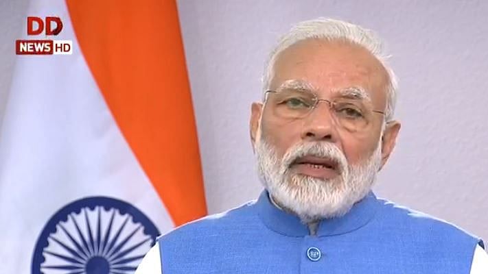 “கைதட்டல் தேவையில்லை;  பாதுகாப்பு உபகரணங்களே உடனடித் தேவை” : கொரோனாவை தடுக்க திட்டம் எங்கே மிஸ்டர்.மோடி?