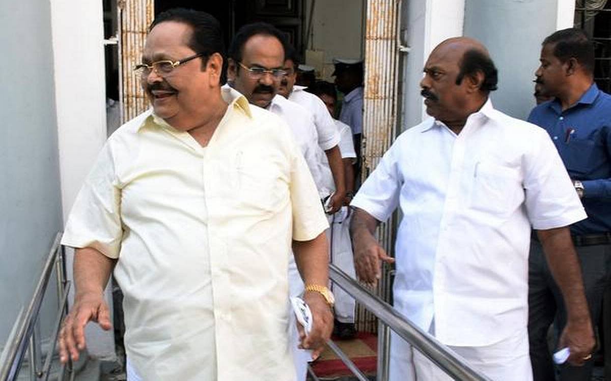 கொரோனா பாதிப்பு: "கூலி தொழிலாளர்களுக்கு உதவித்தொகை; வியாபாரிகளுக்கு tax holiday” - துரைமுருகன் கோரிக்கை!