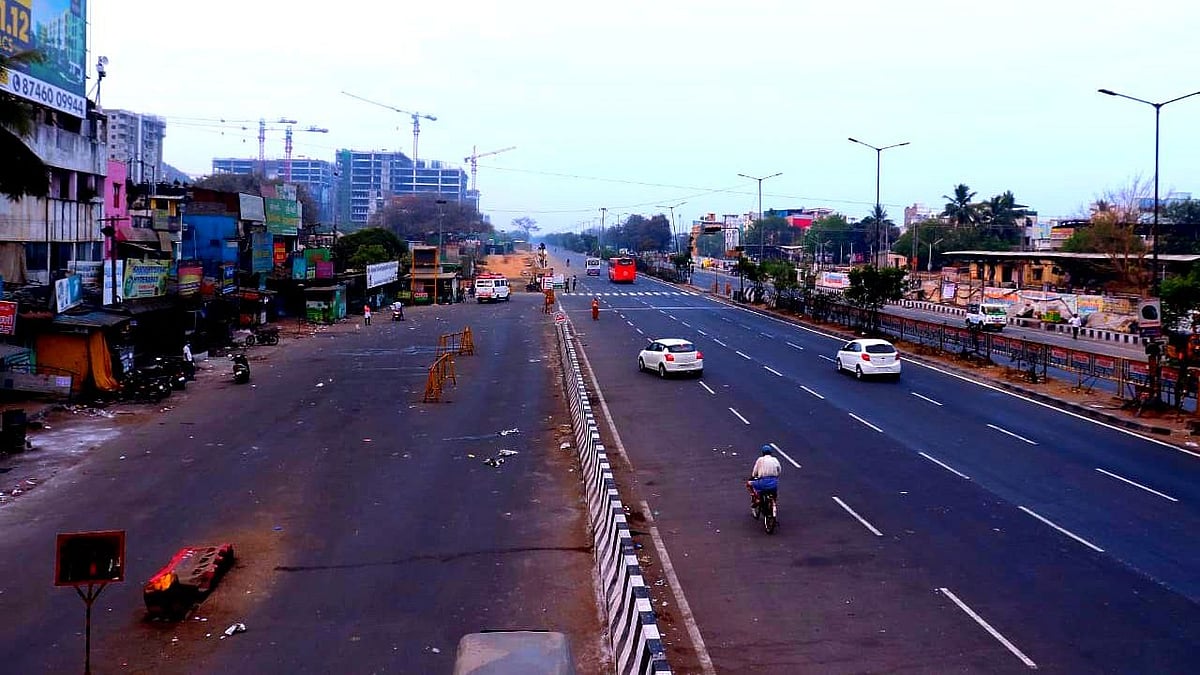 “மக்கள் ஒத்துழைப்புடன் தொடங்கியது சுய ஊரடங்கு” :  நடமாட்டம் இல்லாமல் நாடே முடக்கம்! #FightAgainstCorona