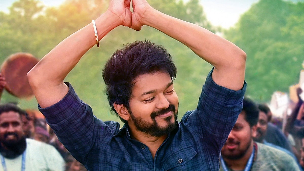 ’மாஸ்டர்’ விஜய் குட்டிக்கதை கேட்கச் சென்ற ரசிகர்களை வெளியேற்றிய ஹோட்டல் நிர்வாகம்: வருத்தத்தில் ரசிகர்கள்