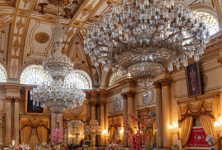 ஜோதிராதித்யா சிந்தியாவின் ரூ.4,000  கோடி மதிப்புள்ள ஜெய் விலாஸ் அரண்மனை - சில சுவாரஸ்ய தகவல்கள்!