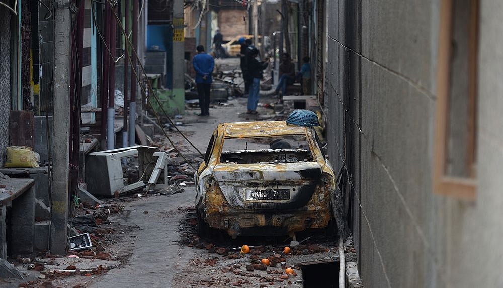 “மத வன்முறைகள் மேலும் பொருளாதாரத்தை சீர்குலைக்கும்” - மோடி ஆட்சியால் எரிச்சலடையும் உலக முதலீட்டாளர்கள்!