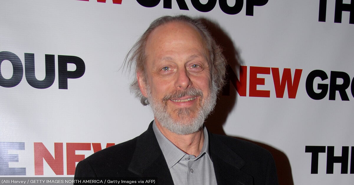 கொரோனா வைரஸால் பிரபல ஹாலிவுட் நடிகர் மார்க் ப்ளம்  மரணம் - அதிர்ச்சியில் ஹாலிவுட் திரையுலகம்!