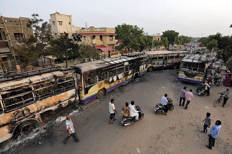 “நீதித்துறையின் மீது இன்னொரு தாக்குதல்” : குஜராத் படுகொலை வழக்கில் நீதிபதியை இடமாற்றி மோடி அரசு அராஜகம்!