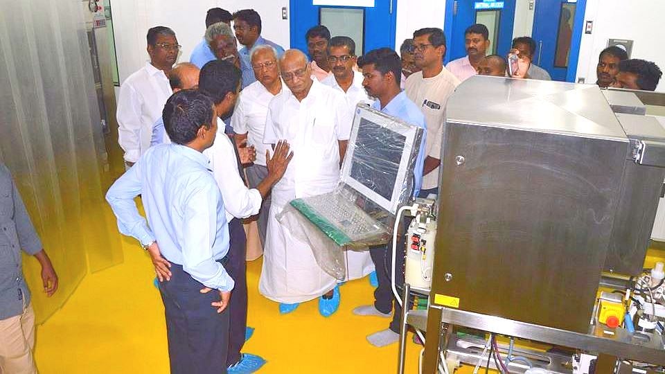 வென்ட்டிலேட்டர் இல்லாத அரசு மருத்துவமனைகள்: நிலை உணர்ந்து ரூ.1 கோடியே 8 லட்சம்  நிதி வழங்கிய CPIM எம்.பி!