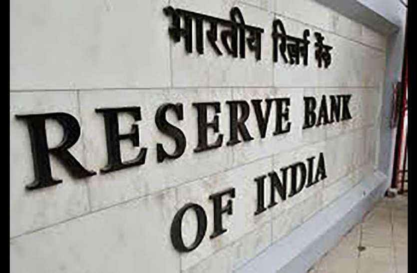 சலுகையும் கொடுத்து வட்டிக்கு வட்டியும் வசூலிப்பது என்ன நியாயம்? - மோடி அரசுக்கு  சுப்ரீம் கோர்ட் குட்டு!