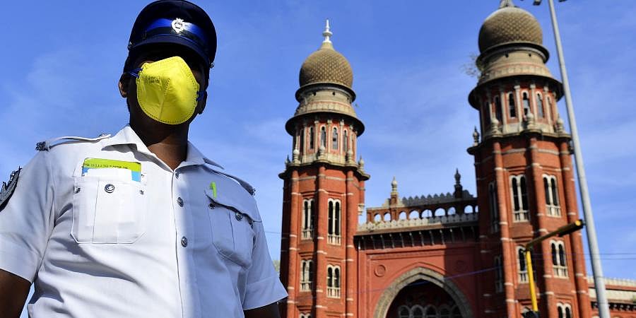 சென்னையில் உச்சமடையும் கொரோனா பரவல் : ஊரடங்கை தீவிரப்படுத்த அரசிடம் என்ன திட்டம் உள்ளது?- ஐகோர்ட் கேள்வி!