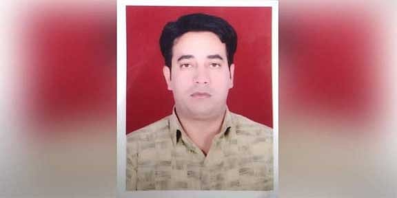 Delhi Riots : “சரமாரியாக கத்தியால் குத்திக் கொல்லப்பட்ட உளவுத்துறை அதிகாரி” - வெளிவந்த அதிர்ச்சித் தகவல்!