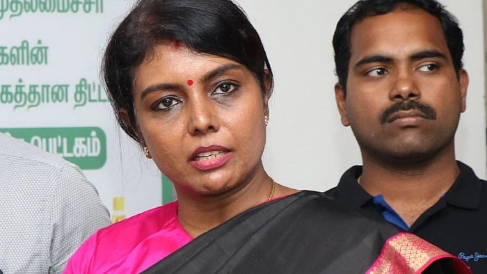 கொரோனா பாதித்தவர்கள் குறித்து கட்டுக்கதை - உண்மையை மறைக்க நினைத்த பீலா ராஜேஷின் ‘பீலாக்கள்’ அம்பலம்!