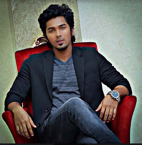 பல பெண்களைச் சீரழித்த நாகர்கோவில் சுஜிக்கு ஆளுங்கட்சியினருடன் தொடர்பு? - சிபிசிஐடி விசாரணைக்கு கோரிக்கை!