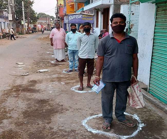 “ஊரடங்கு நீட்டிக்கப்படாவிடில் நிலைமை கட்டுக்குள் இருக்காது” - கேம்பிரிட்ஜ் ஆய்வாளர்கள் எச்சரிக்கை!