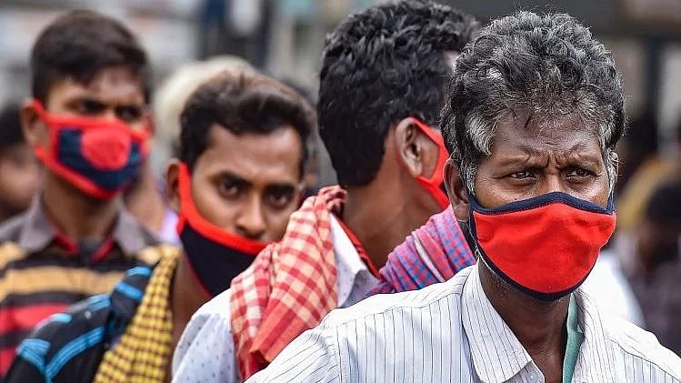 கொரோனா பாதிப்பால் தவிக்கும் தமிழகம் : அ.தி.மு.க எம்.எல்.ஏ,.க்கள் எங்கே?