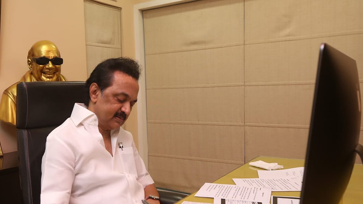 "வெளிநாடுகளில் தவிக்கும் தமிழர்கள் தாயகம் திரும்ப உதவிடுக!" - தி.மு.க தலைவர் மு.க.ஸ்டாலின் வலியுறுத்தல்!