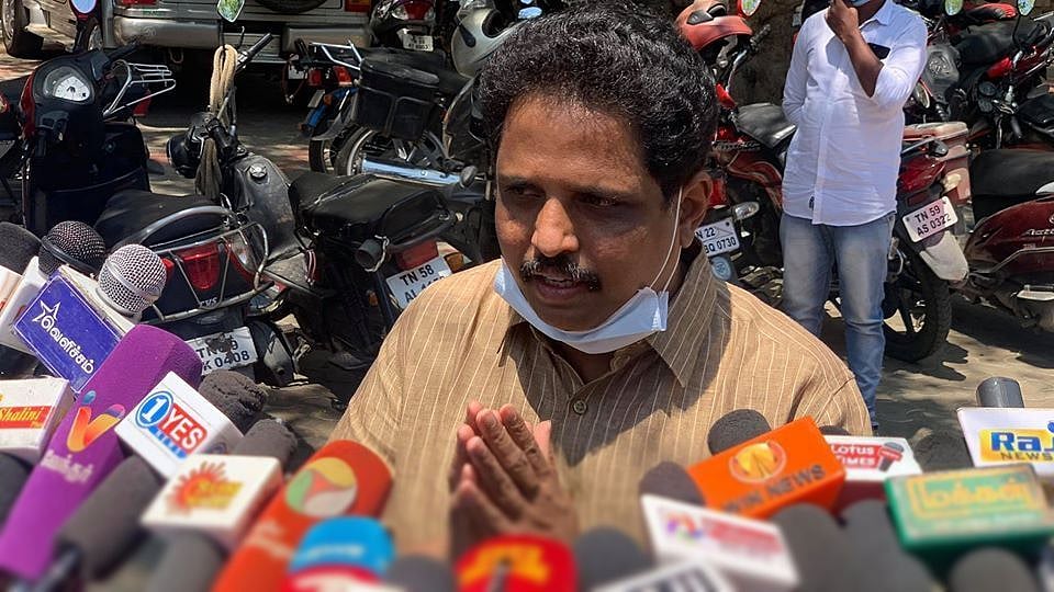 "குறித்த நேரத்தில் உரிய சோதனை நடைபெறுவதே தேசத்தைக் காக்கும்” : மதுரை எம்.பி வேதனையோடு எழுதிய கடிதம்!