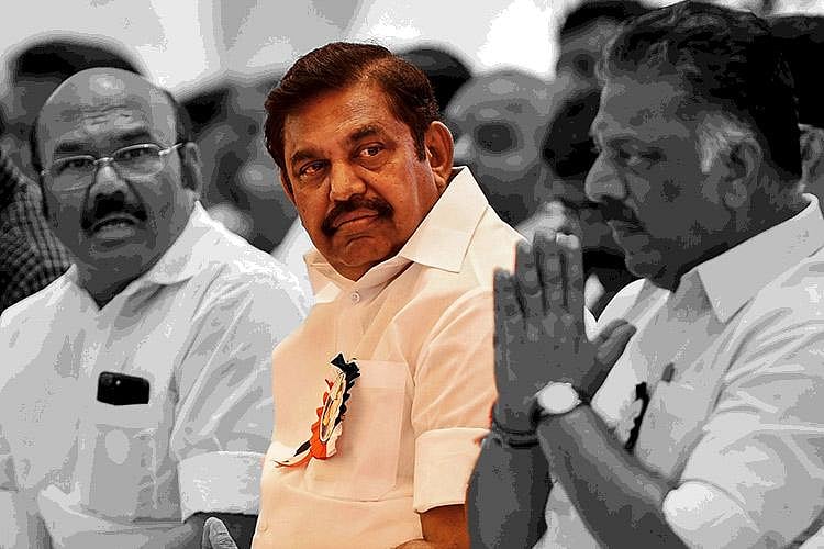 “தயவு செய்து எங்களை அசிங்கப்படுத்தாதீங்க”- அ.தி.மு.க அரசு வழங்கிய ரேசன் பொருளால் கொதித்த மாற்றுத்திறனாளி!