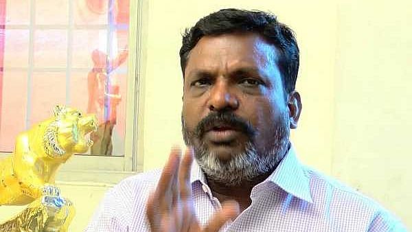 அரசியல் பகைவர்கள் மீது நடவடிக்கை எடுப்பது தலித்மக்கள் மீதான அக்கறையா? அதிமுக அரசுக்கு திருமாவளவன் கண்டனம்