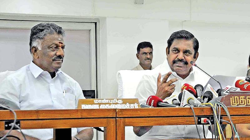 “பெட்ரோல், டீசல் மீதான வாட் வரி அதிகரிப்பு” - அரசின் நிதிச் சுமையை மக்கள் மீது திணிக்கும் எடப்பாடி..!