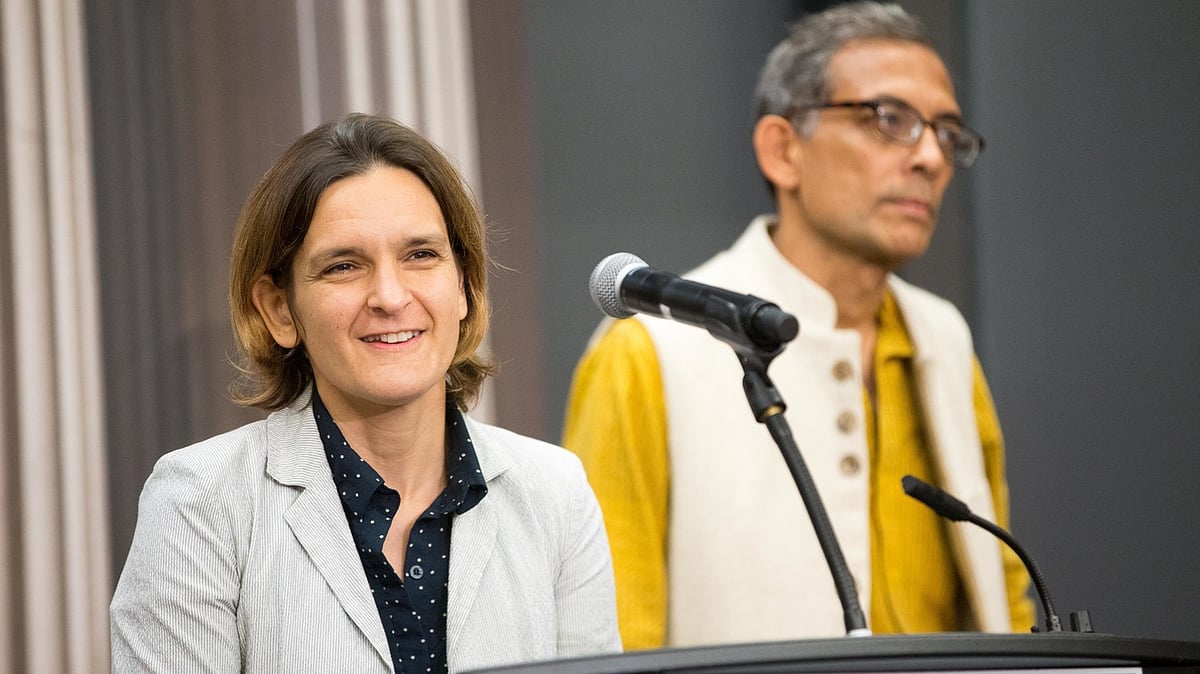 “அரசின் எண்ணம் மாறவேண்டும்; நிவாரணமாக ஒரு நபருக்கு ரூ.1,000 வழங்குவது அவசியம்” - நோபல் அறிஞர்கள் யோசனை!