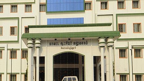 “கோவை மாநகராட்சி என்பது ஒன்றும் தனியார் நிறுவனம் அல்ல” : முறைகேடு குறித்து கார்த்திக் எம்.எல்.ஏ ஆவேசம்!