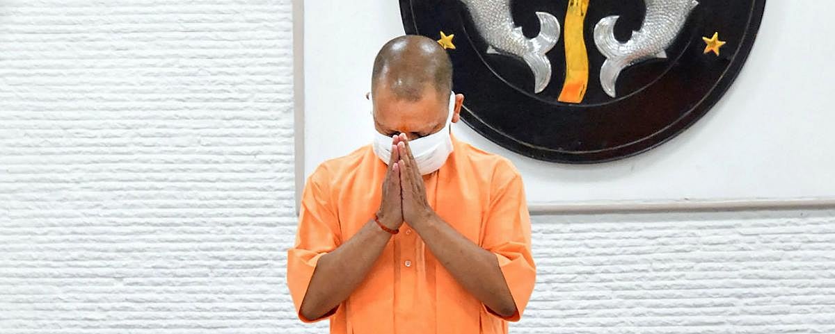 “தொழிலாளர்களை அடிமைகளாக்க நினைக்கும் யோகி” - ஊரடங்கு காலத்தில் பா.ஜ.க அரசின் அதிர்ச்சிகர திட்டம்!