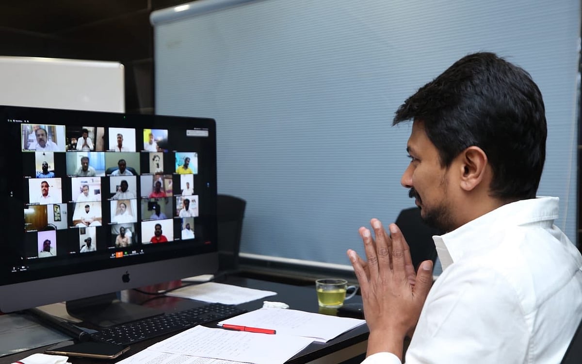 “அரசு மக்களுக்கானதா, தனியாருக்கானதா?” - தி.மு.க இளைஞரணி & மாணவரணி நிர்வாகிகள் கூட்டத்தில் கண்டனம்!