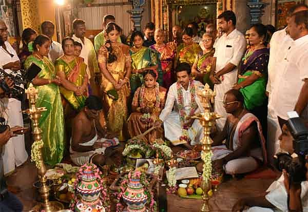 உடுமலையில் அதிகரித்த கொரோனா பாதிப்பு: அமைச்சர் ராதாகிருஷ்ணன் இல்லத் திருமண விழாவில் கூடிய கூட்டம் காரணமா?