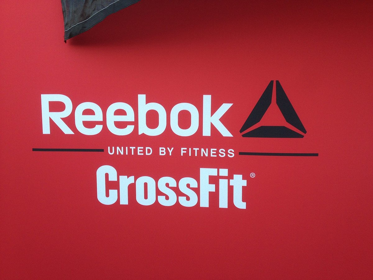 நிறவெறிக்கு ஆதரவாக ட்வீட் போட்ட நிறுவனத்துடன் ஒப்பந்தத்தை முறித்துக்கொண்ட Reebok நிறுவனம்: குவியும் ஆதரவு