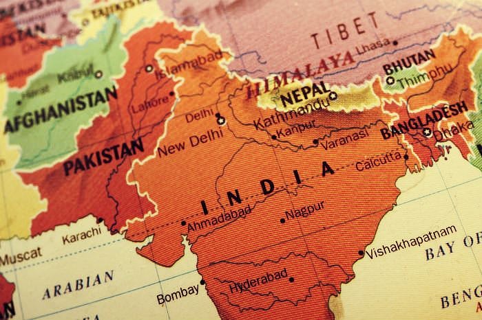 “கொரோனாவால் 39 கோடி இந்தியர்கள் உச்சகட்ட வறுமையில் சிக்குவர்” - உலகளாவிய ஆய்வில் அதிர்ச்சி! #CoronaCrisis