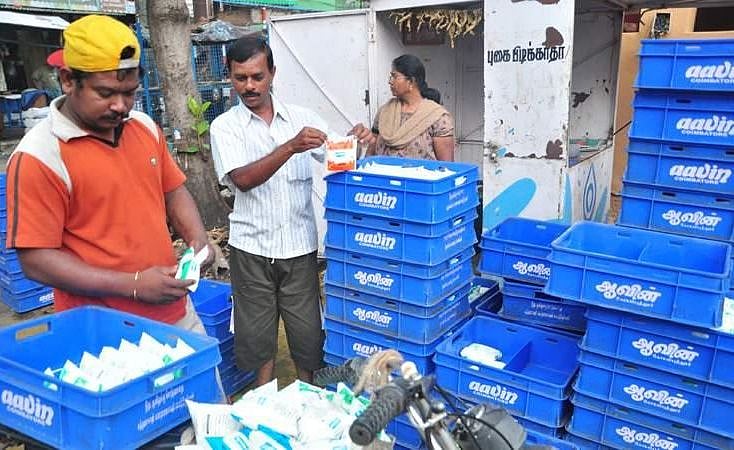 “இந்துத்வ அமைப்புகள் மிரட்டல்” - போலிஸாருக்கு பால் விநியோகம் இல்லை என்ற அறிவிப்பு வாபஸ் பெறப்பட காரணம்!?