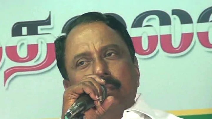 “ஜூலை 13 முதல் அரசுப் பள்ளி மாணவர்களுக்கும் ஆன்லைன் வகுப்பு” - மாணவர்கள் எதிர்காலத்தோடு விளையாடுவது ஏன்?