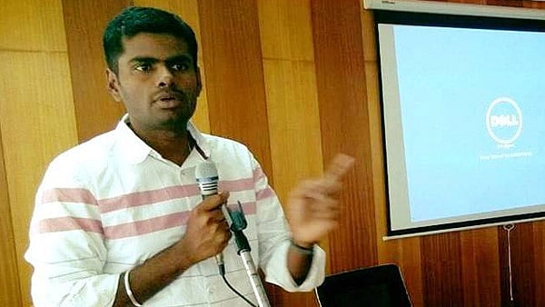 தோண்ட தோண்ட வெளியே வரும் பூதம் : பா.ஜ.க முன்னிறுத்தப் போகும் முன்னாள் ஐபிஎஸ் அண்ணாமலை குறித்த தகவல்கள் !