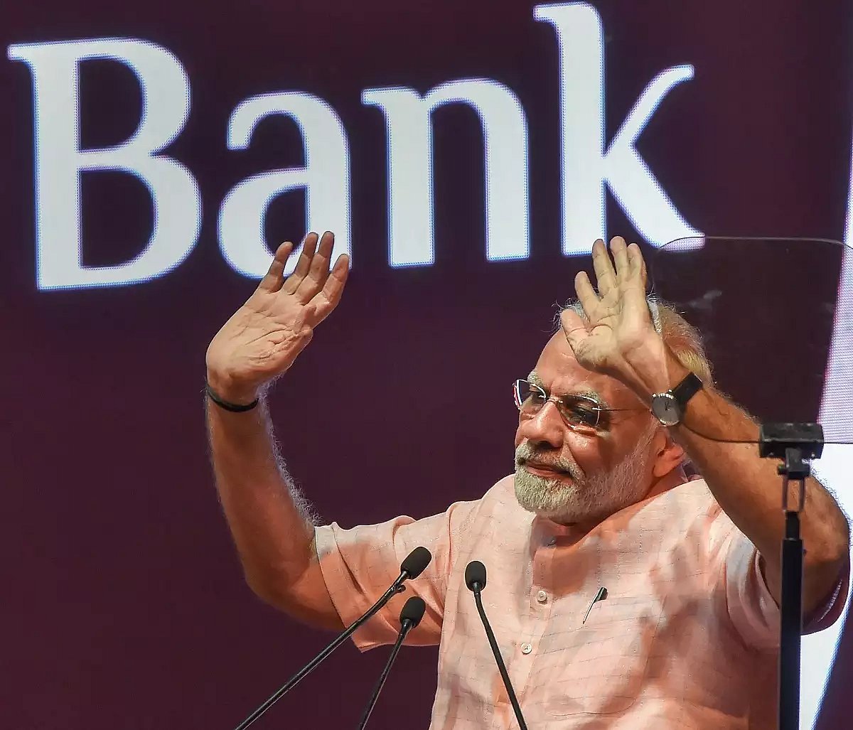 “வங்கிகளின் வாராக்கடன் அளவு 20 லட்சம் கோடியாக அதிகரிக்கும்” : சமாளிக்க மோடி அரசிடம் திட்டம் இருக்கிறதா?