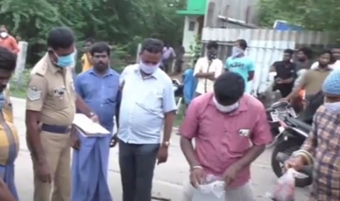 மணல் கொள்ளையை தட்டிக் கேட்ட தி.மு.க ஊராட்சி மன்ற தலைவர் வெட்டி கொலை: சட்ட ஒழுங்கை கோட்டை விடும் எடப்பாடி?