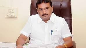 "முத்தண்ணன் குளக்கரை பகுதி மக்களுக்கு நகர்ப் பகுதியிலேயே மாற்று இடம் வேண்டும்” - ஆட்சியரிடம் வேண்டுகோள்!