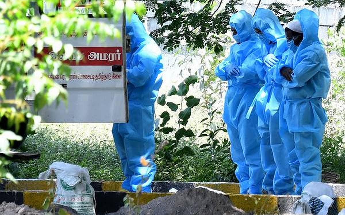 “கொரோனா பாசிட்டிவ் - நெகட்டிவ் குளறுபடியால் பலியான பெண்” : சுகாதாரத்துறை அலட்சியத்தால் நேர்ந்த கொடுமை!